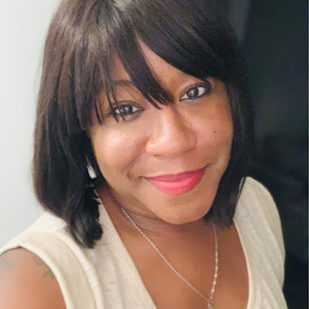 Meet your Posher, Paula